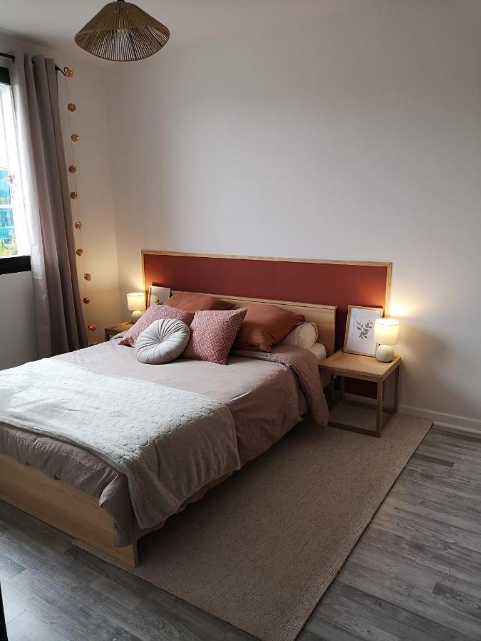 Appartement Avec Garage Proche Du Centre-Ville Troyes Esterno foto
