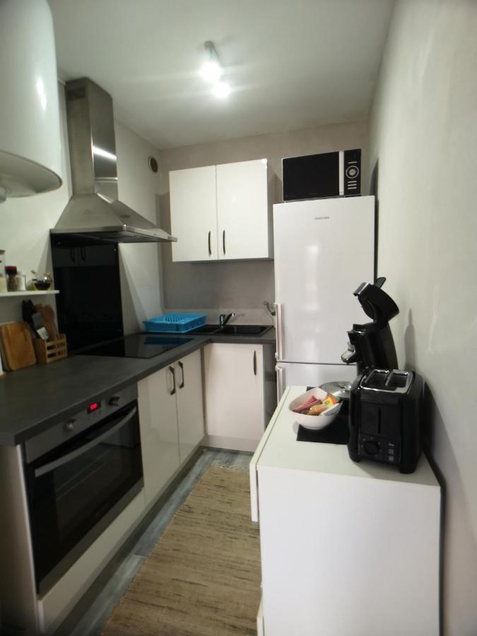 Appartement Avec Garage Proche Du Centre-Ville Troyes Esterno foto